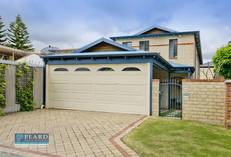 Main view of Homely house listing, 100 Pingrup Lane, Doubleview WA 6018