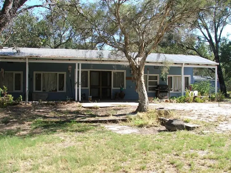 77 Minjugup Terrace, South Yunderup WA 6208