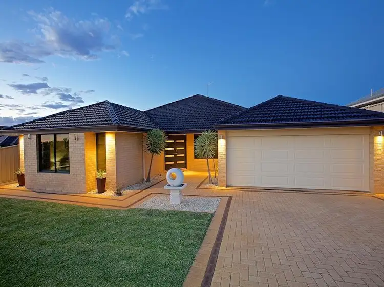 111 Ashley Road, Tapping WA 6065