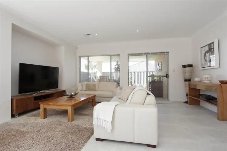 Sixth view of Homely house listing, 6 Gamin Vista, Aveley WA 6069