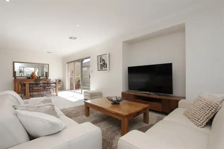 Seventh view of Homely house listing, 6 Gamin Vista, Aveley WA 6069