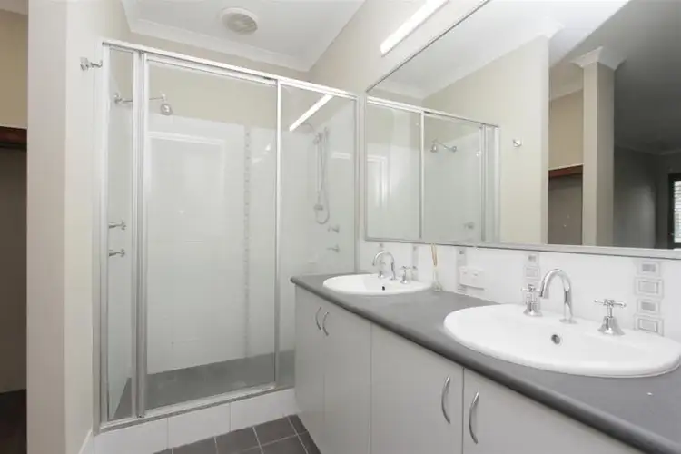 Fifth view of Homely house listing, 35 Edgecombe Pass, Aveley WA 6069