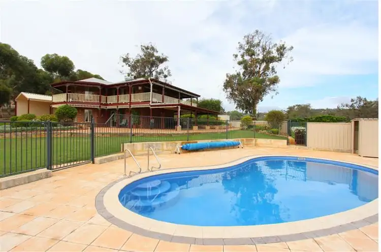 30 Clearview Retreat, Bullsbrook WA 6084
