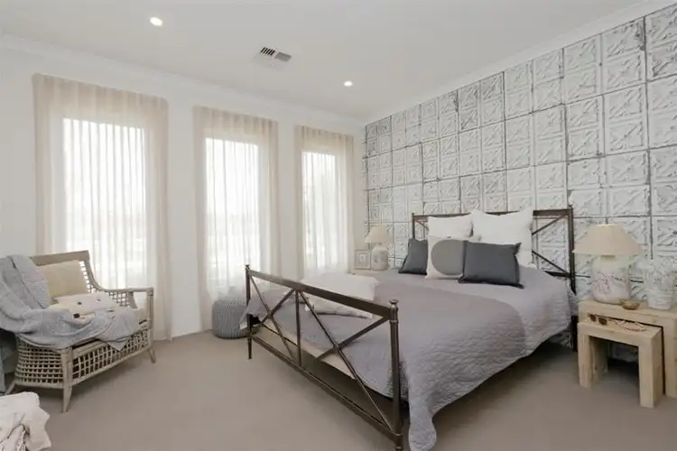 Fourth view of Homely house listing, 7 Horsenall Close, Ellenbrook WA 6069