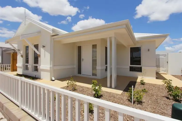 370 Banrock Drive, Ellenbrook WA 6069