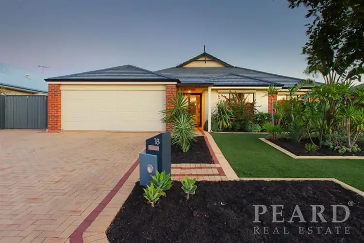 18 Pasalich Bend, Aveley WA 6069