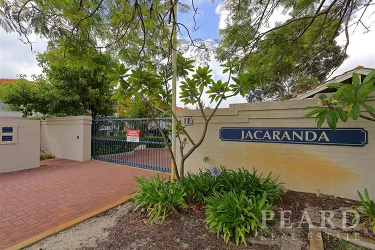 4/22 Manolas Way, Girrawheen WA 6064
