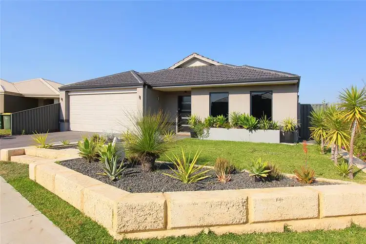 Main view of Homely house listing, 10 Dryden Crescent, Aveley WA 6069