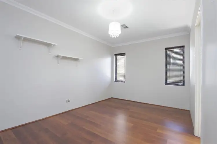 Seventh view of Homely house listing, 2 Lich Gate, Aveley WA 6069