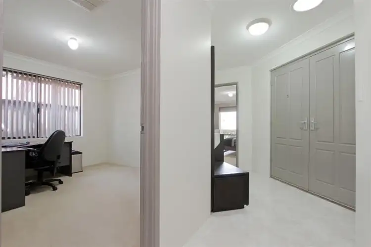 Second view of Homely house listing, 34 Beechwood Circle, Aveley WA 6069