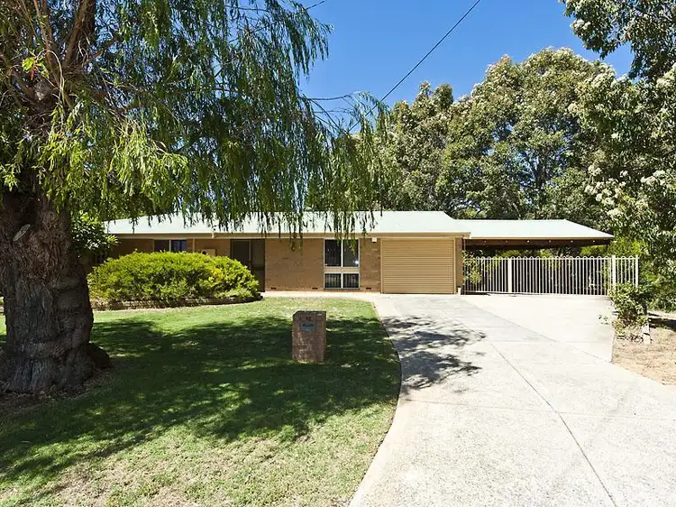 12 Aspen Court, Forrestfield WA 6058