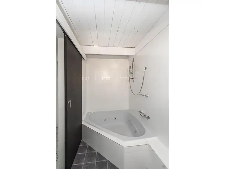 Fifth view of Homely house listing, 8/124 Mandurah Terrace, Mandurah WA 6210