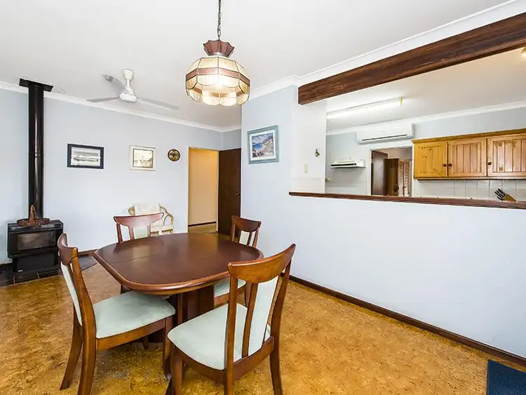 Sixth view of Homely house listing, 5 Newstead Close, Halls Head WA 6210