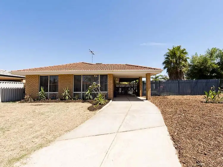 10 Isdell Place, Greenfields WA 6210