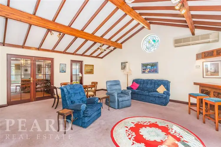 9 Strathaven Crescent, Greenwood WA 6024