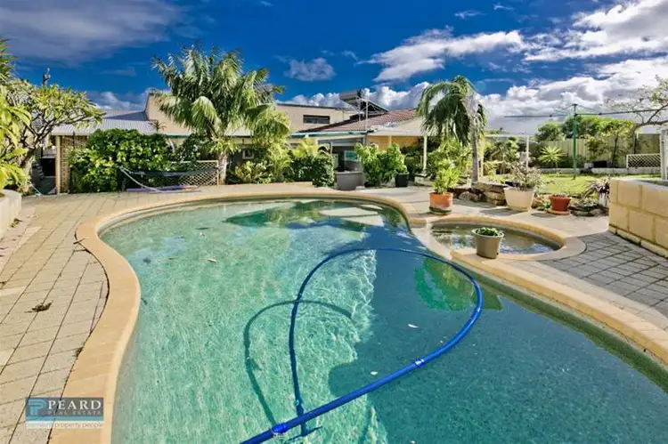 29 Pacific Way, Beldon WA 6027