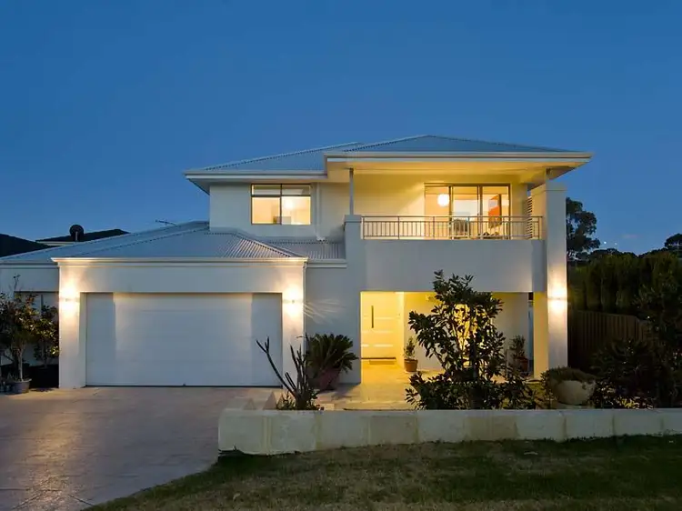 13 Spence Street, Trigg WA 6029