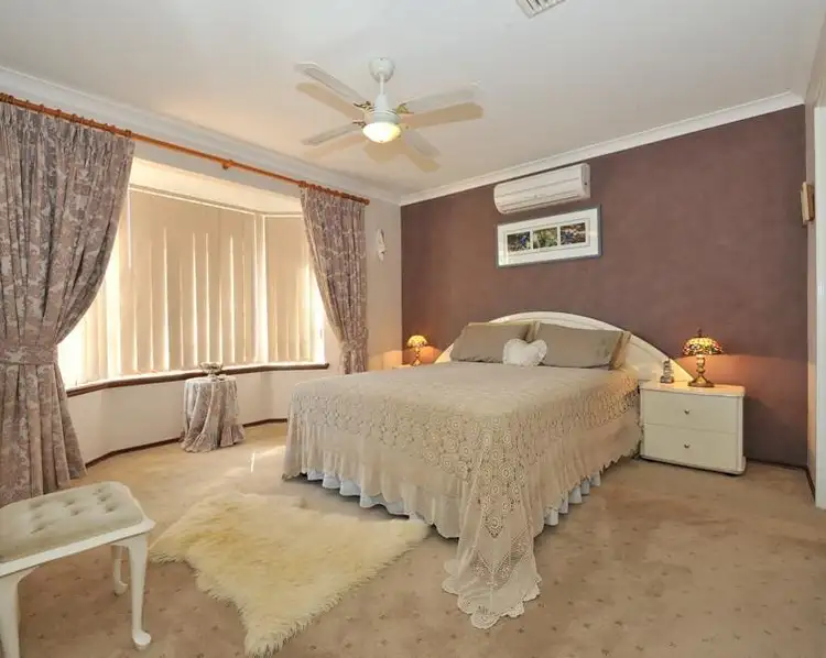 Sixth view of Homely house listing, 10 Caracas Close, Safety Bay WA 6169