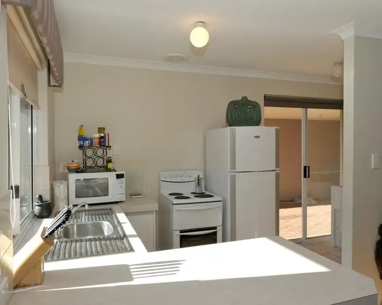 Sixth view of Homely apartment listing, 4/28 Dress Circle, Warnbro WA 6169