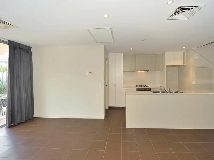 Seventh view of Homely house listing, 31 Middleton Loop, Meadow Springs WA 6210