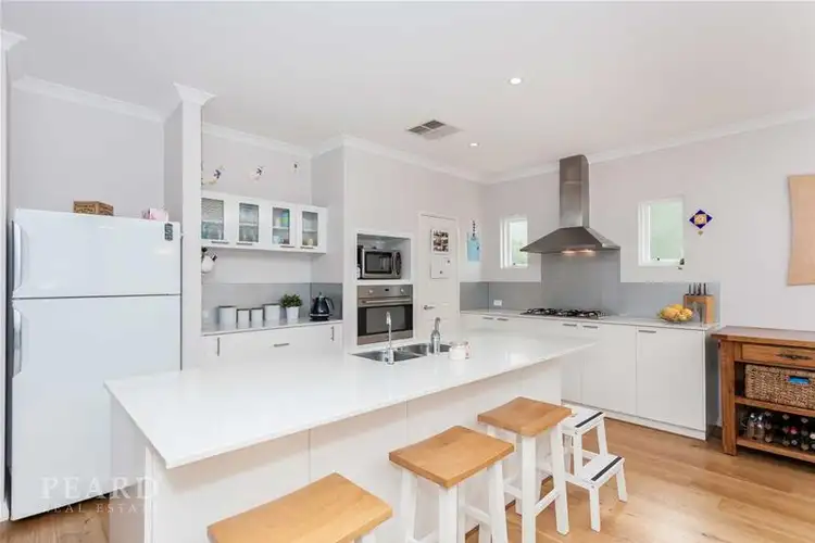 52 Cowper Road, Sorrento WA 6020