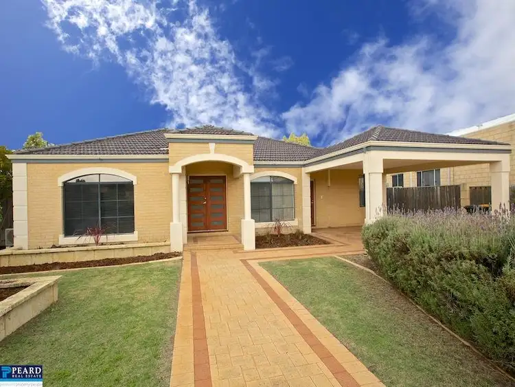 22 Limetree Circuit, Mindarie WA 6030