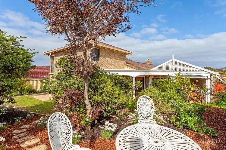 39 Bonito Way, Sorrento WA 6020
