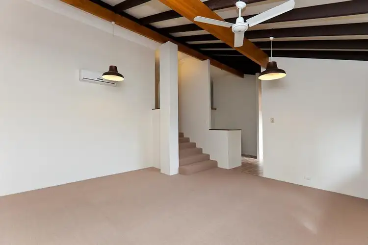 Main view of Homely villa listing, 4/19 Idaho Place, Craigie WA 6025