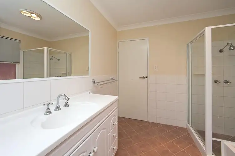 Sixth view of Homely semi-detached listing, 3B Salata Place, Duncraig WA 6023