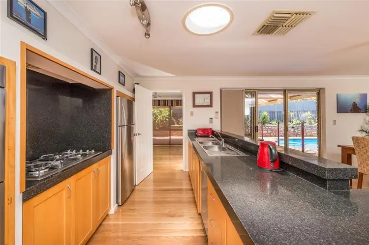 22 Backhouse Road, Kingsley WA 6026