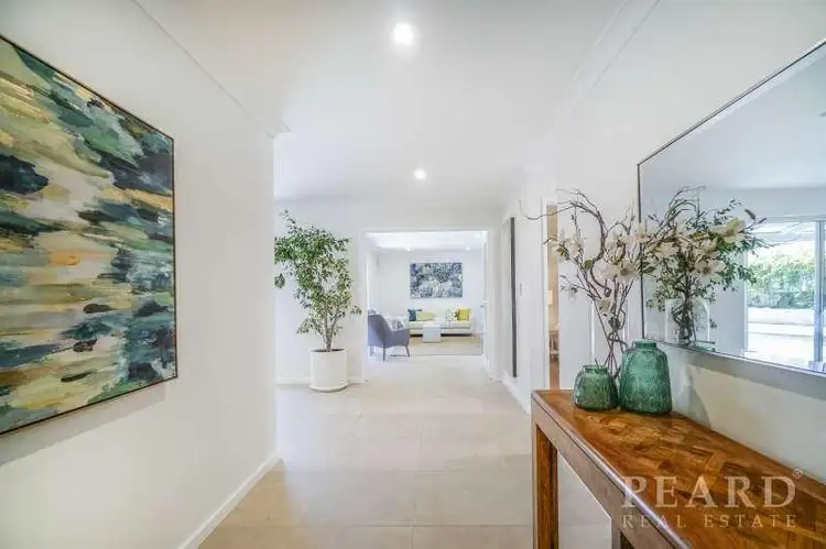 8 Griffell Way, Duncraig WA 6023