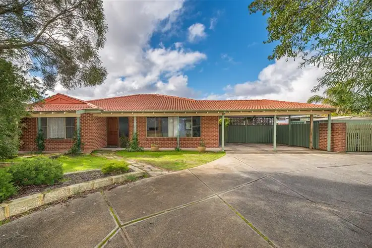 11 Newhaven Place, Kingsley WA 6026