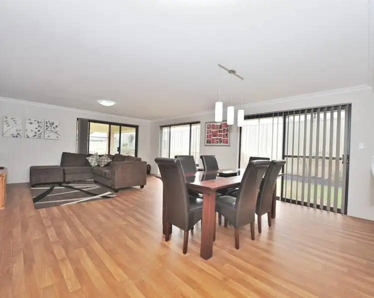 Seventh view of Homely house listing, 6 Highcliffe Circle, Lakelands WA 6180