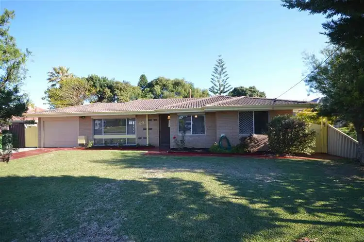 27 Wavelea Street, Safety Bay WA 6169