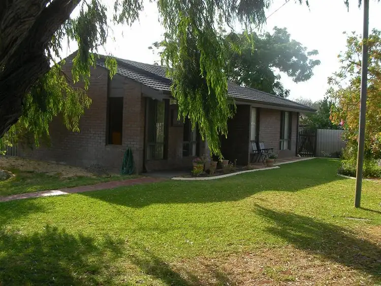 15 Willow Court, Cooloongup WA 6168