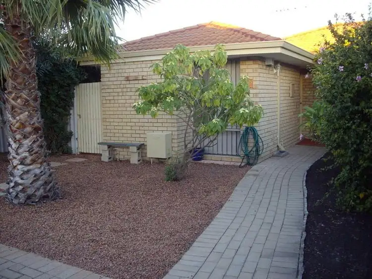 15/96 Simpson Avenue, Rockingham WA 6168