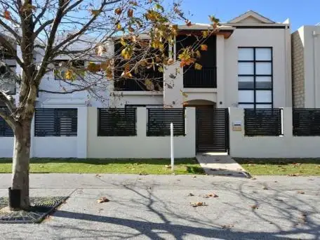42 Flinders Lane, Rockingham WA 6168