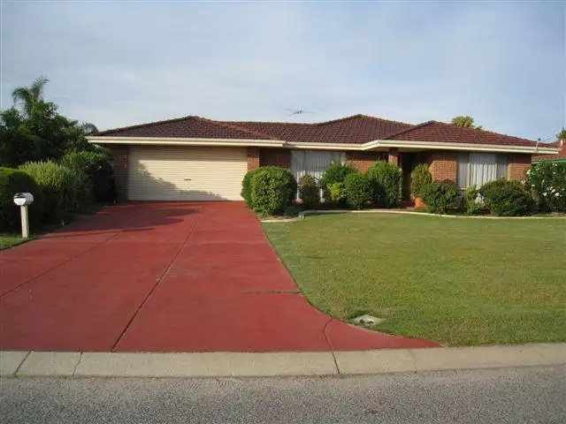 30 Minigwal Loop, Waikiki WA 6169