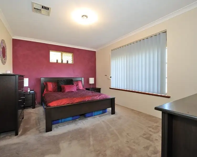 Sixth view of Homely house listing, 6 Amber Court, Warnbro WA 6169