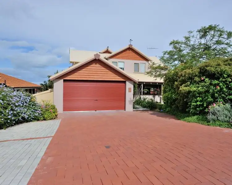 Second view of Homely house listing, 5 Eucalypt Close, Singleton WA 6175