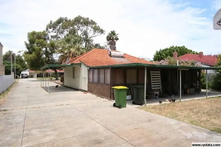 32 Lewington Street, Rockingham WA 6168