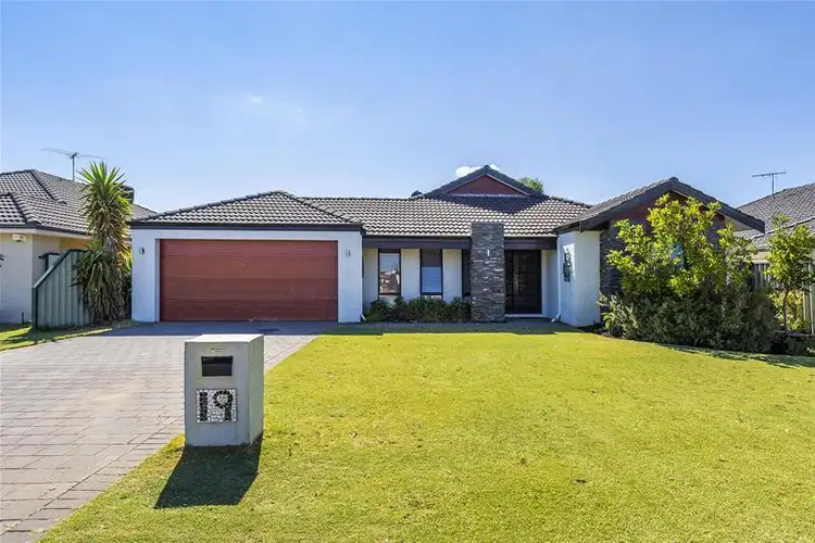 Main view of Homely house listing, 19 Kinsale Bend, Port Kennedy WA 6172