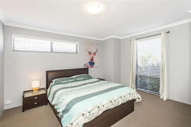 Seventh view of Homely house listing, 19 Kinsale Bend, Port Kennedy WA 6172