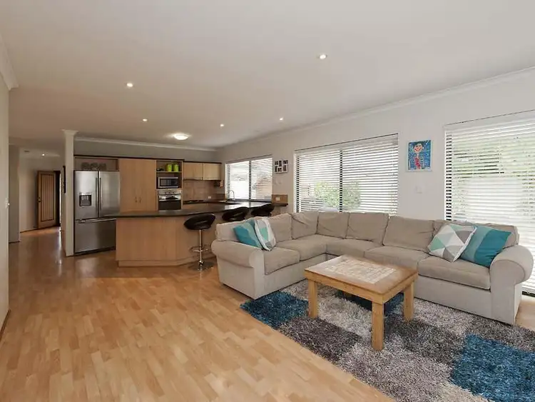 1 Formia Place, Secret Harbour WA 6173