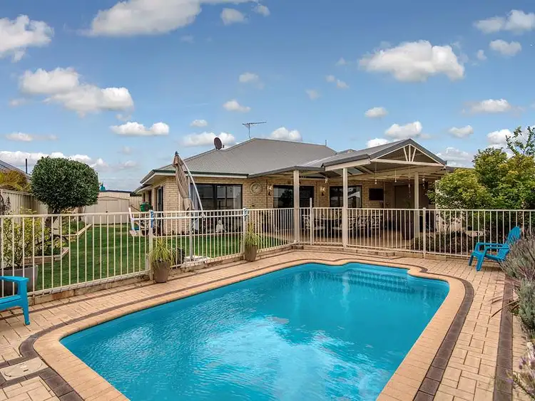 Second view of Homely house listing, 20 Liesham Crescent, Baldivis WA 6171