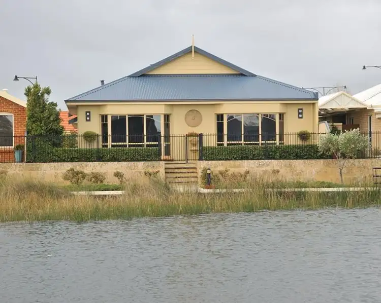 17 Renegade Path, Rockingham WA 6168