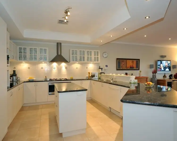 Seventh view of Homely house listing, 17 Renegade Path, Rockingham WA 6168