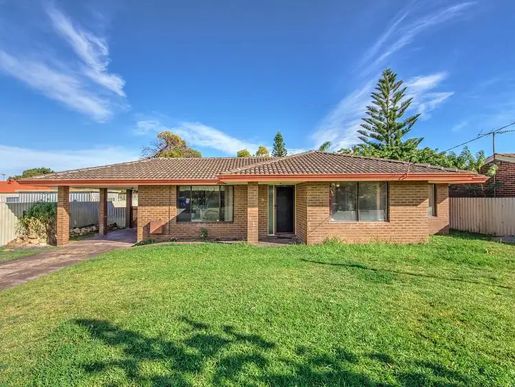 10 Chester Way, Rockingham WA 6168