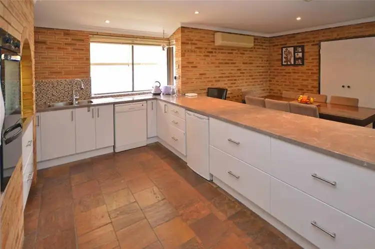 36 Charthouse Road, Safety Bay WA 6169