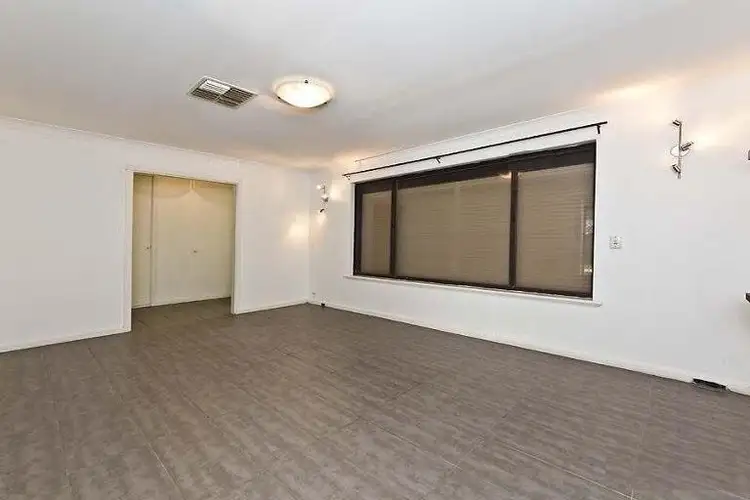 Fourth view of Homely house listing, 7 Rydal Court, Cooloongup WA 6168